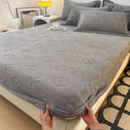 Mono Floral Milk Velvet Bedding Combination