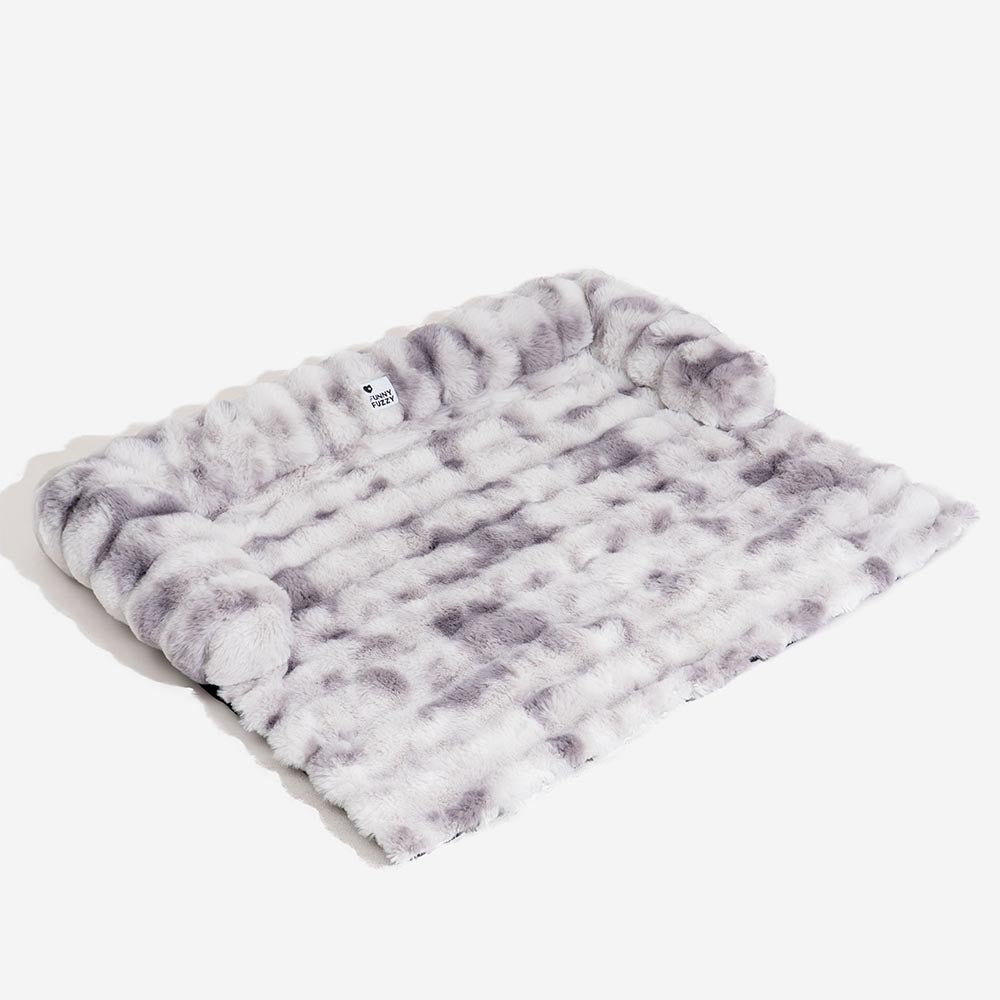 Fuzzy Calm Pet Sofa Met