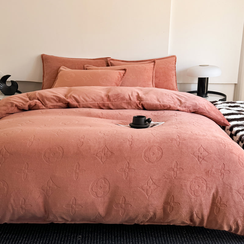 Mono Floral Milk Velvet Bedding Combination