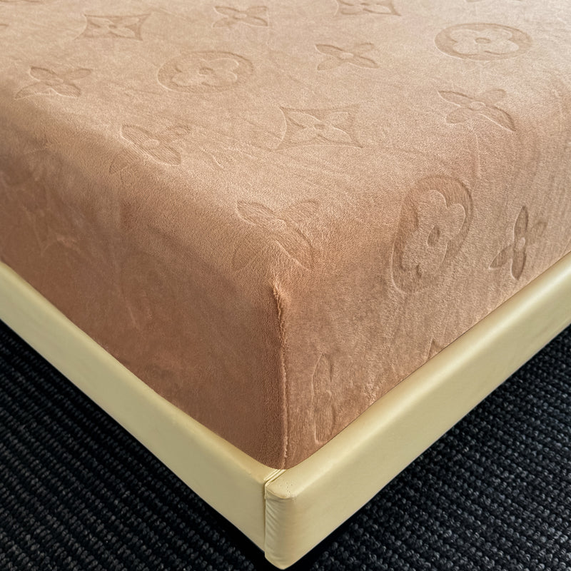Mono Floral Milk Velvet Bedding Combination