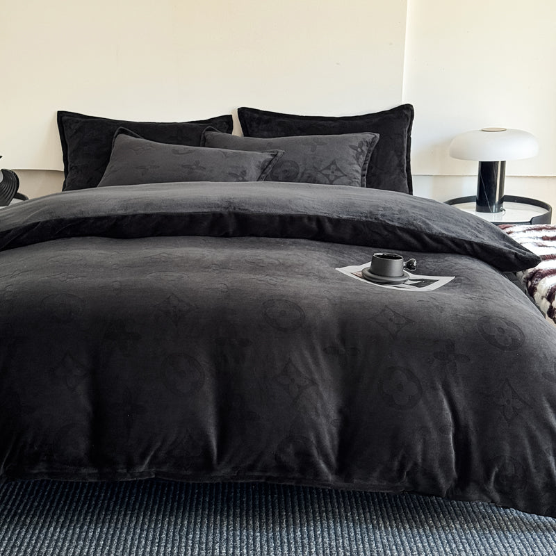 Mono Floral Milk Velvet Bedding Combination
