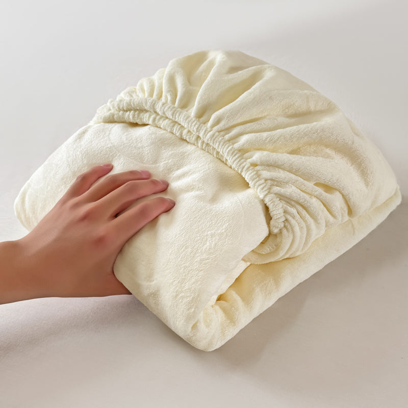 Mono Floral Milk Velvet Bedding Combination