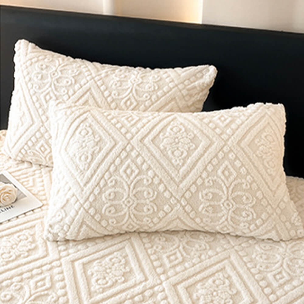 Baroque Embossed Velvet Fitted Sheet