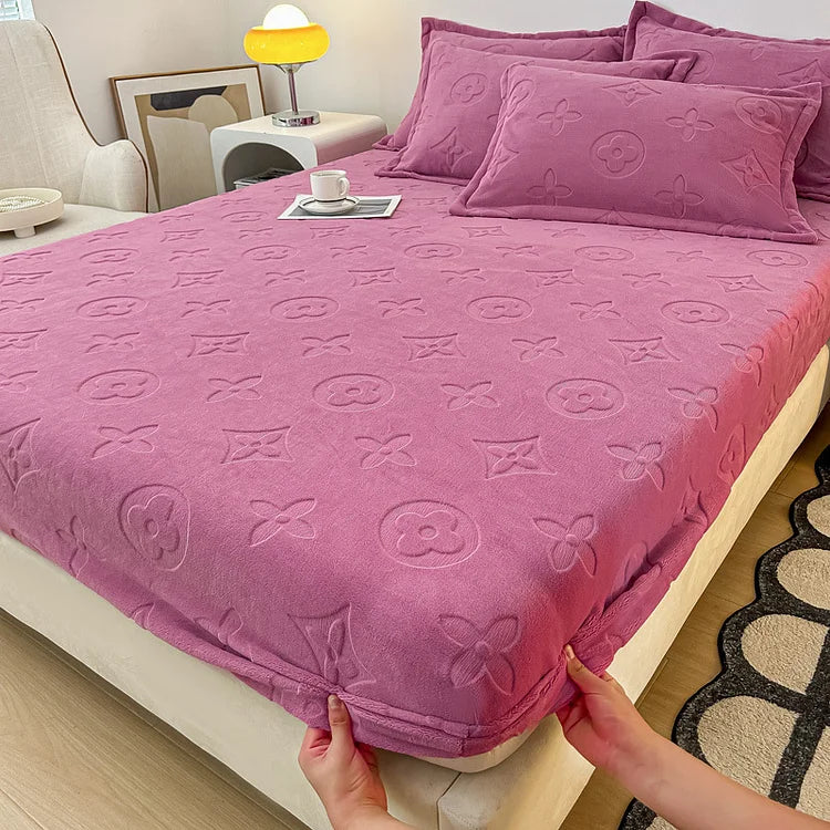 Mono Floral Milk Velvet Bedding Combination
