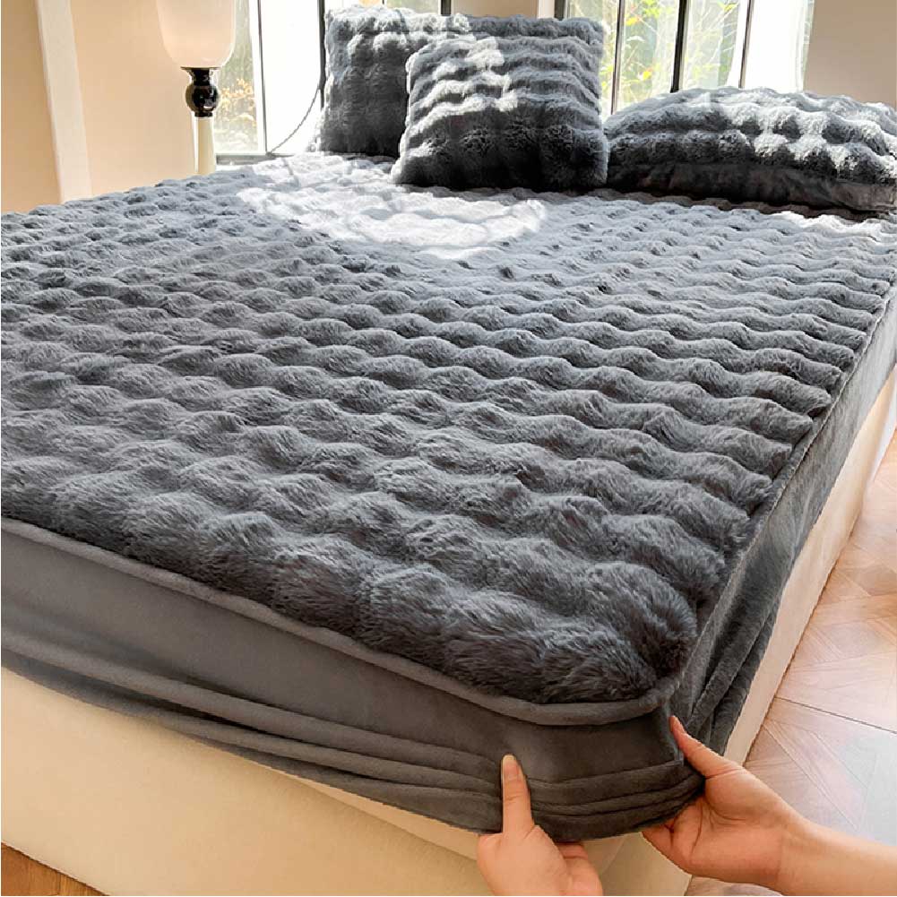 Bubble Plush Fitted Sheet