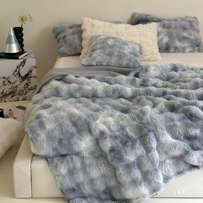 Faux Fur Luxe Blanket