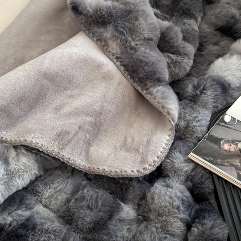 Faux Fur Luxe Blanket