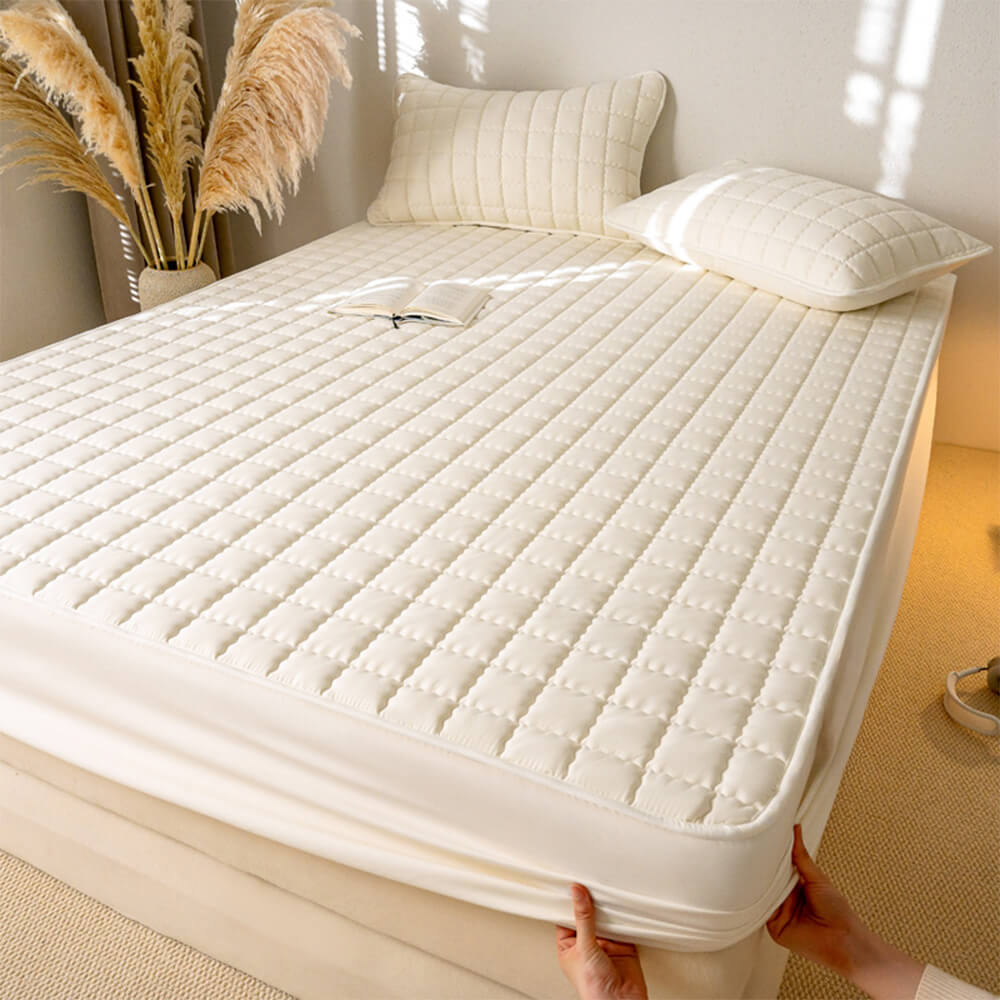 CloudQuilt Waterproof Fitted Sheet