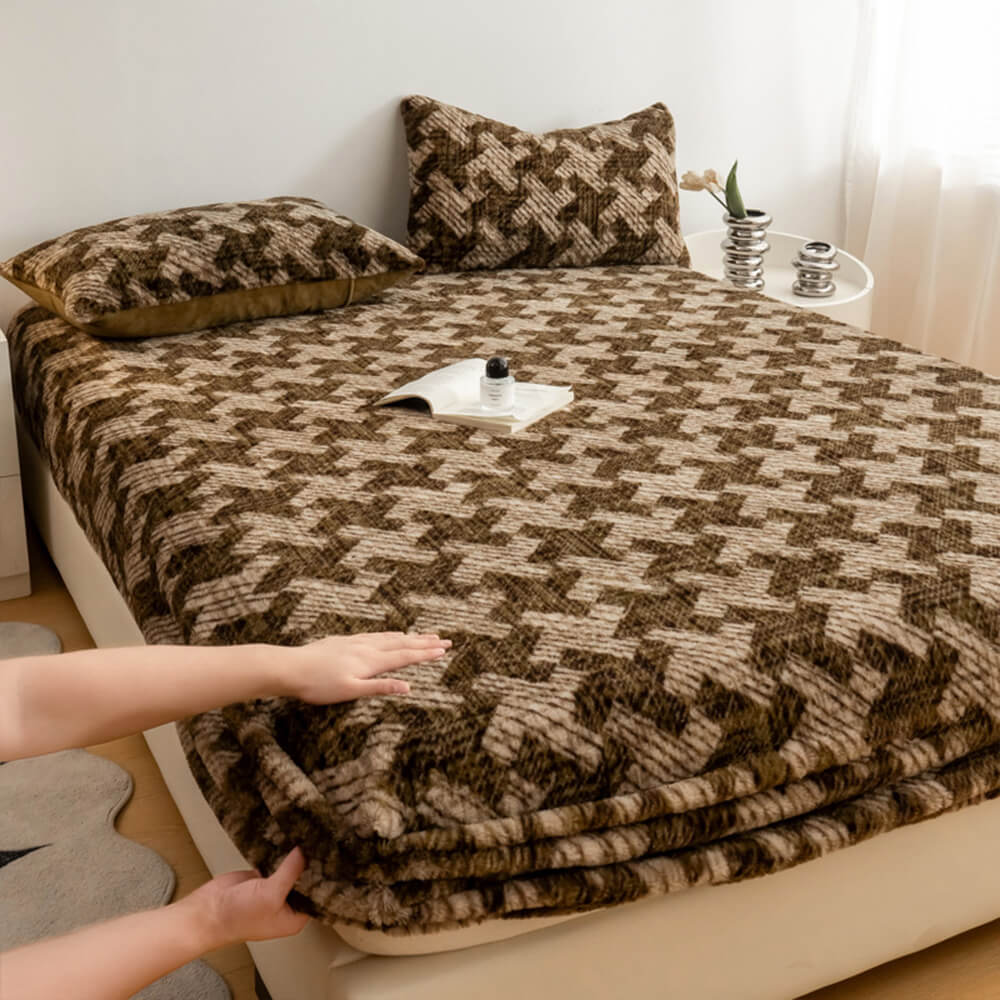 Leopard Faux Fur Fitted Sheet