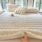 Bubble Plush Fitted Sheet