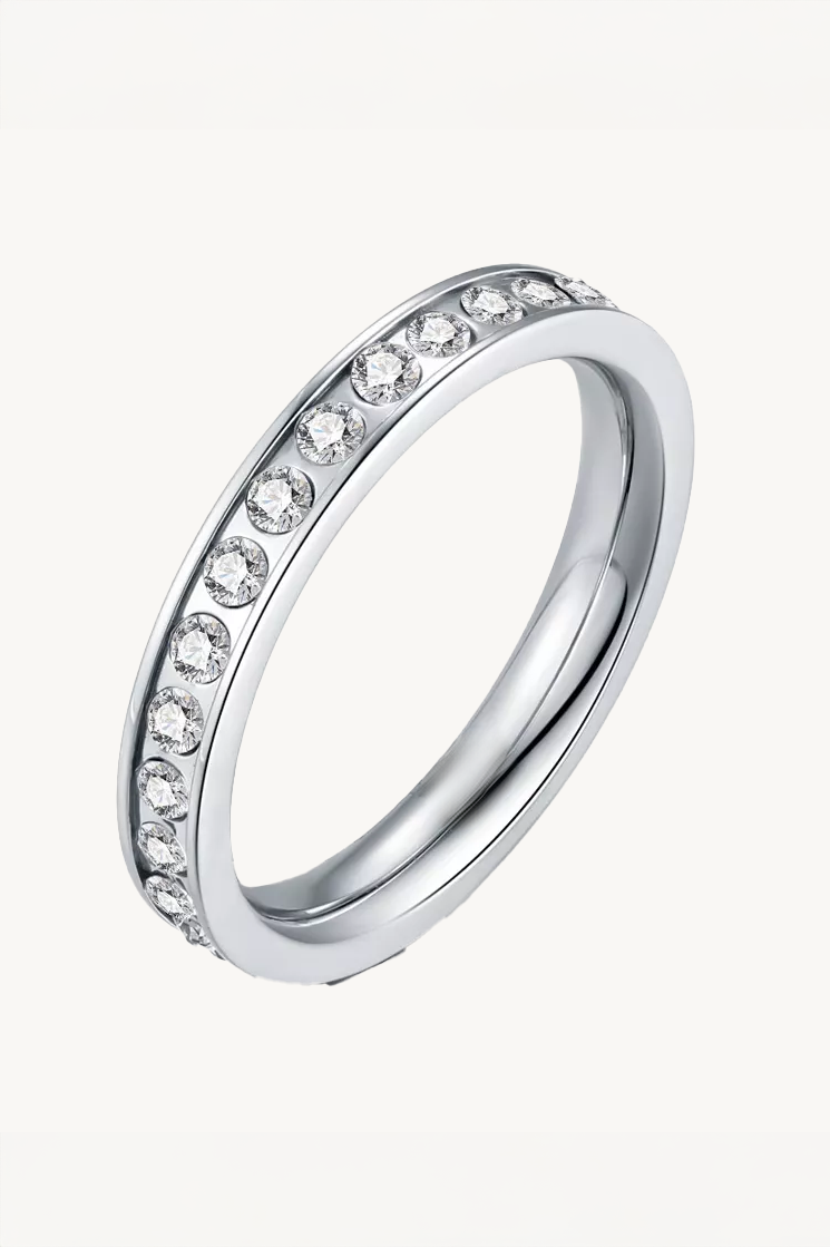 Lumine Moissanite Ring