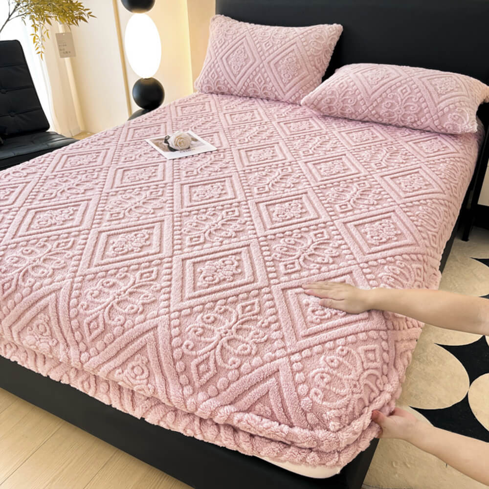 Baroque Embossed Velvet Fitted Sheet