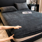 Minimal Cloud Milk Velvet Fitted Sheet