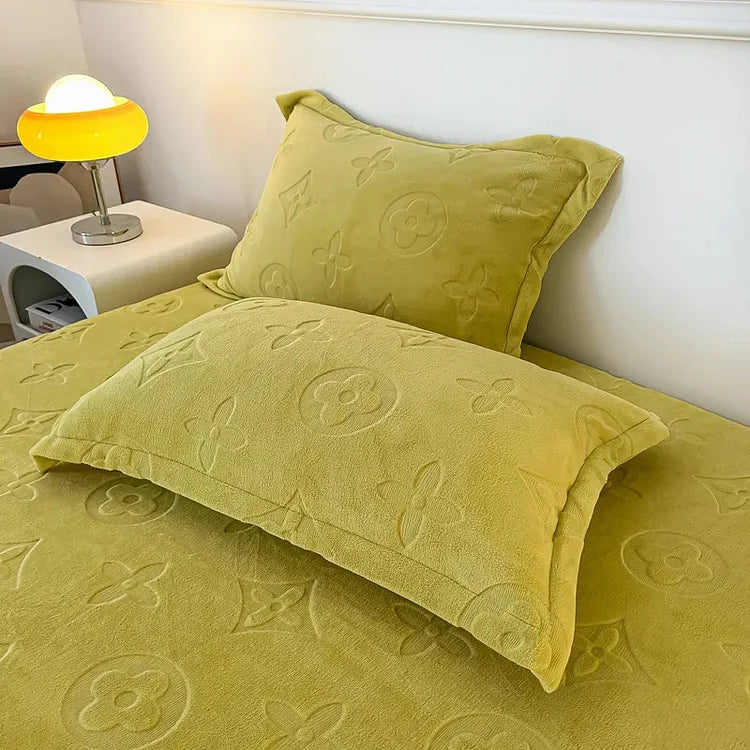 MonoFloral Pillow Covers (Set of 2)