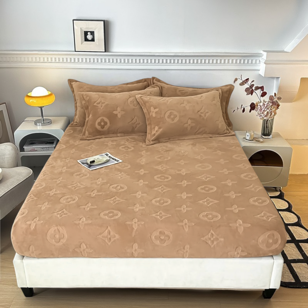 Mono Floral Milk Velvet Bedding Combination